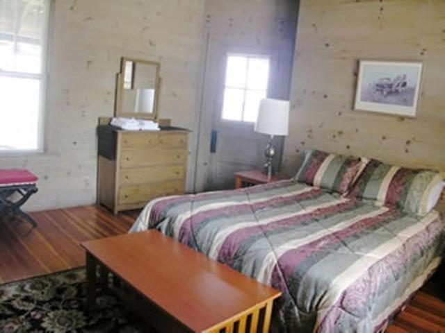 Oliver Lodge Meredith Habitación foto